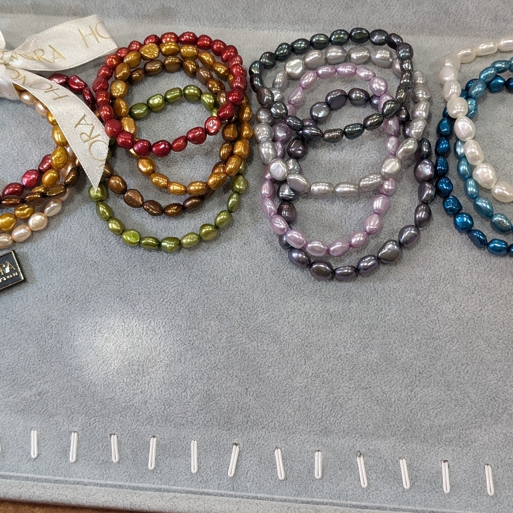 Lot of 15 Cultured Pearl Bracelets
